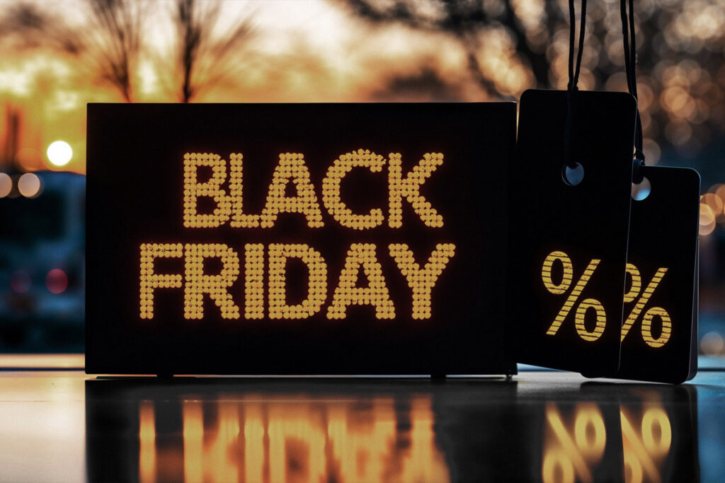 Unwrap the Ultimate Black Friday Experience with Moolah Points-Boost Sales with Customer Loyalty Program Software